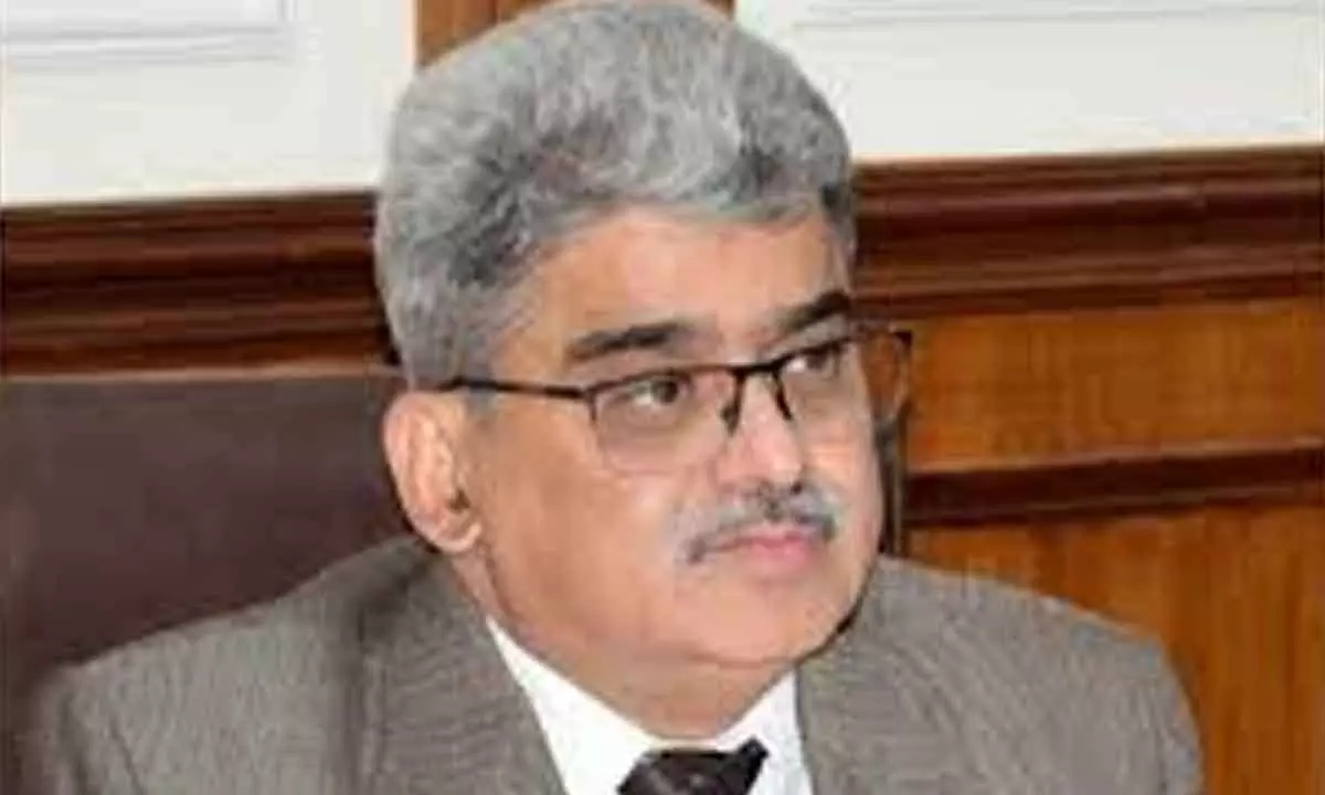 J&K CS discusses welfare measures for former soldiers with Dept of Ex-Servicemen Welfare's secretary