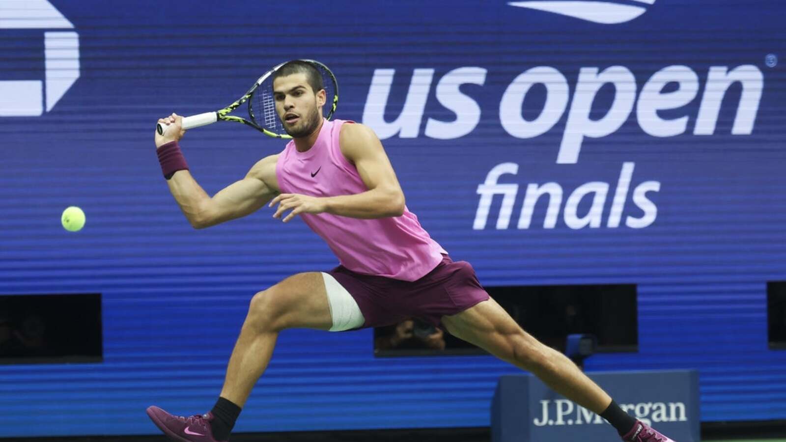 Carlos Alcaraz slams door on Jannik Sinner, wins second U.S. Open