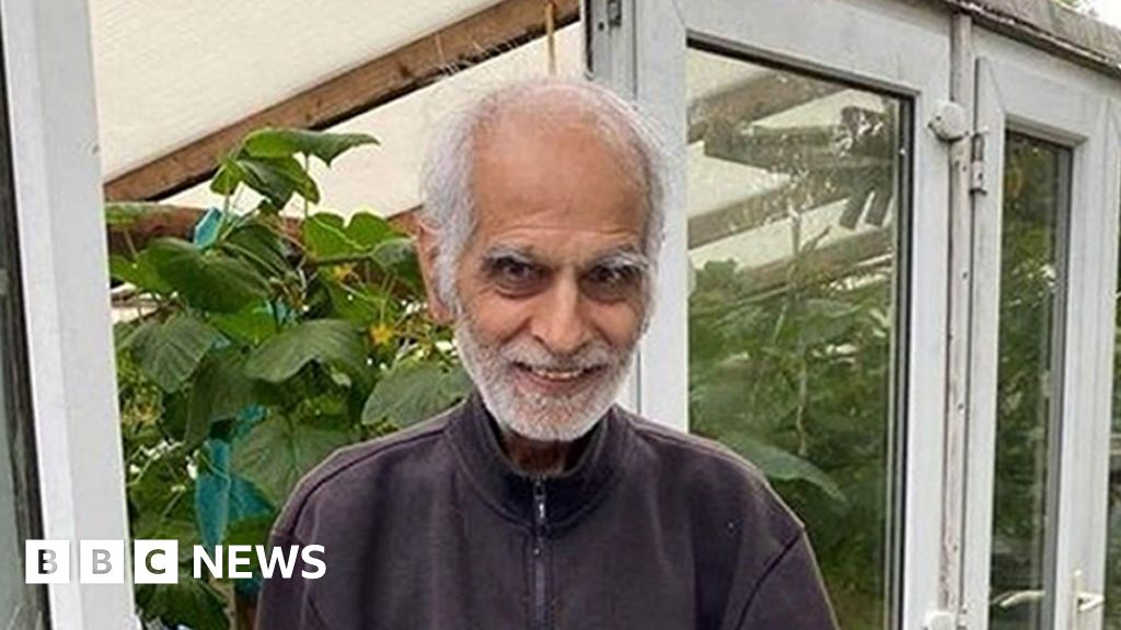Memorial for dog walker who died after park attack
