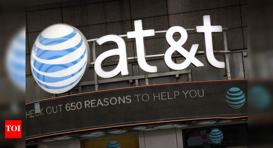 How one-word answer from ‘frustrated’ AT&T employees may have forced the company to reduce use of its ‘controversial’ attendance tracking system