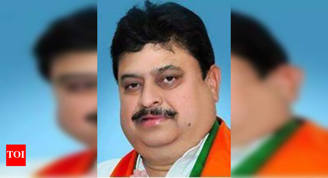 T BJP chief defends state panel, questions governance